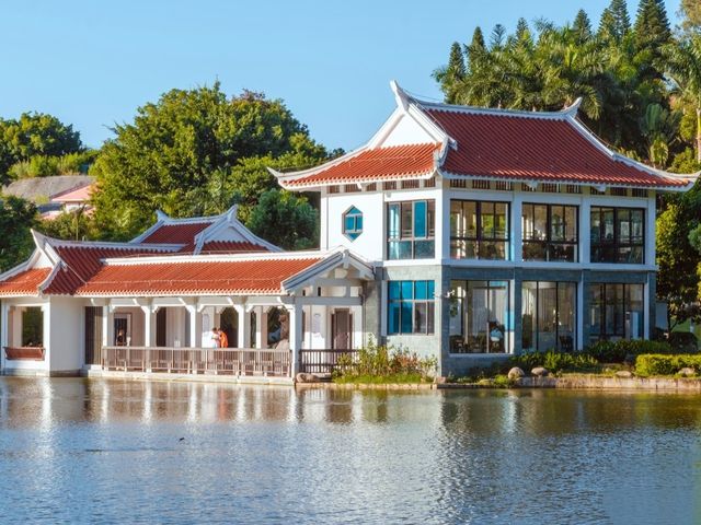 住逸居步行 10 分鐘直達 “小西湖” 住逸居步行 10 分鐘直達 “小西湖”