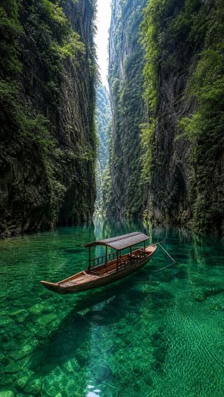 「中国のシェンノナ」に迷い込む浮遊の秘境、恩施の夏は20℃で並ばずに楽しめる