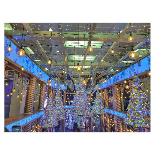 獨角獸Merry-Go-Round宮殿。海港城