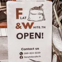 Flatwhite Cafe.Th : คาเฟ่น่ารักสไตล์มินิมอล 