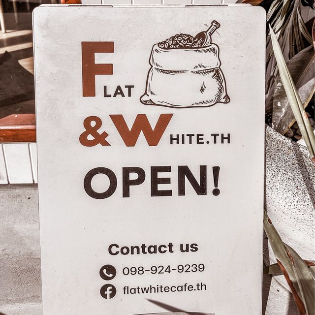 Flatwhite Cafe.Th : คาเฟ่น่ารักสไตล์มินิมอล 