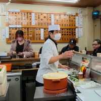 【大阪 新世界】ジャンジャン横丁で大阪寿司を食べる