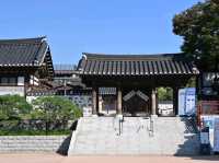 PERFECT GETAWAY IN SEOUL 