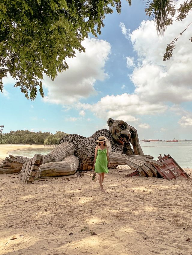 Gentle giants at Sentosa 