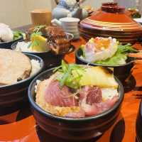 【京都祇園】ちょっとずつが嬉しい丼ランチ