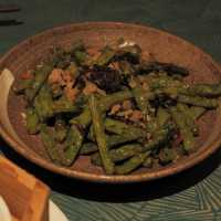 山頂賞夜景嘆雅致點心，晚市套餐好抵食