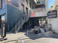 東京・渋谷。キャットストリートのカフェ『 ザ・ロースタリー （THE ROASTERY BY NOZY COFFEE）』