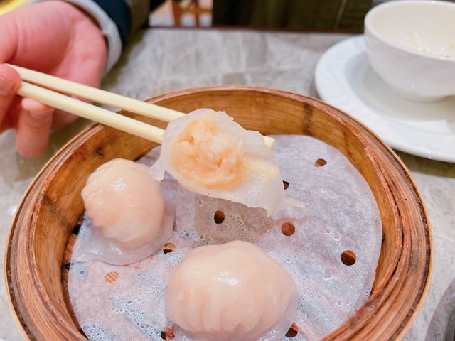 呢間酒樓食物種類夠晒多元化，服務及食物質素都好出色～