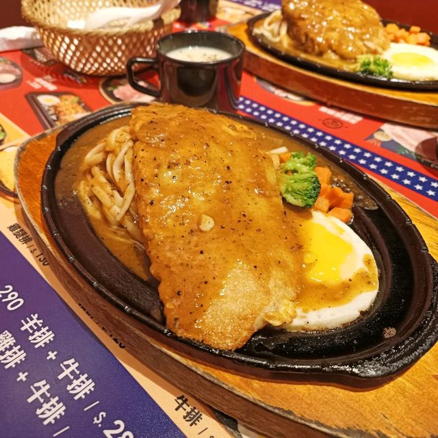 高雄平價牛排 牛棚牛排館-六合店 經濟實惠好選擇