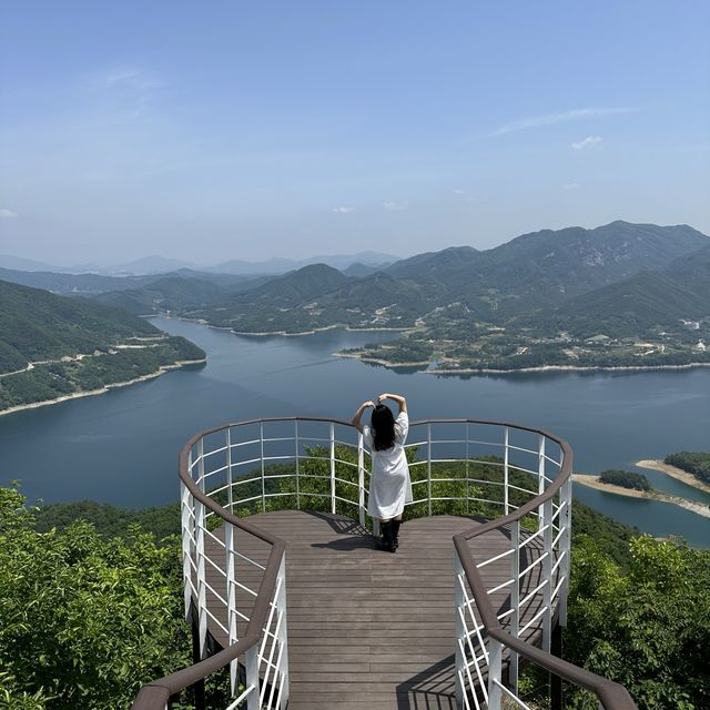 한국에서 멋진 풍경을 볼 수 있는 충북 제천 여행지
