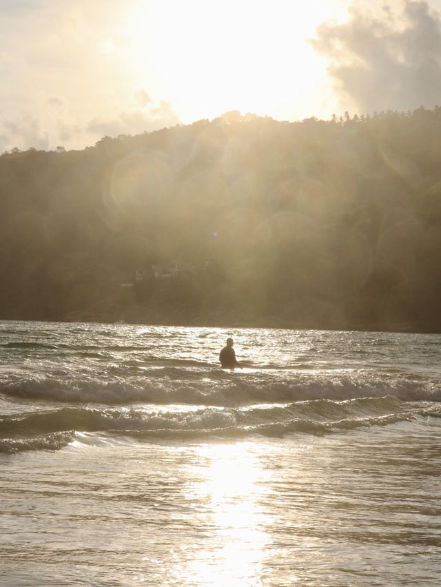 หาดในหาน ภูเก็ต หาดสวย ทรายละเอียด น้ำทะเลใส 