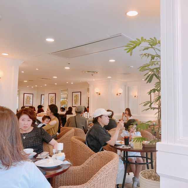 【この季節だけのメロンケーキ🍰