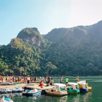 DAYANG BUNTING LAKE 