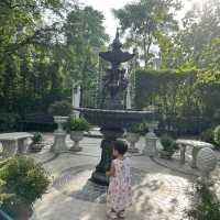 คาเฟ่เป็ดสำหรับเด็กๆ บรรยากาศชนะเลิศ