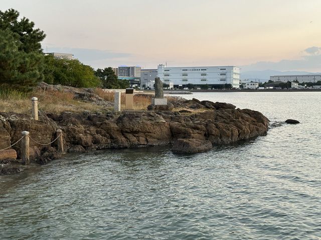 福岡・名島。天然記念物『名島帆柱石』と『名島海岸』