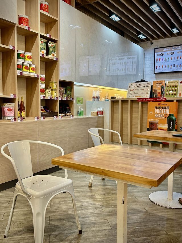เครื่องดื่มชาตรามือ แบรนด์คนไทย อร่อยยกนิ้ว