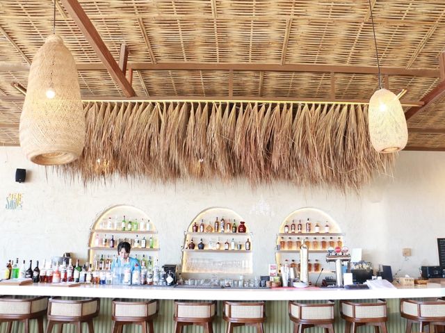 SHE SAILS - Cafe & Beach club 🏝️