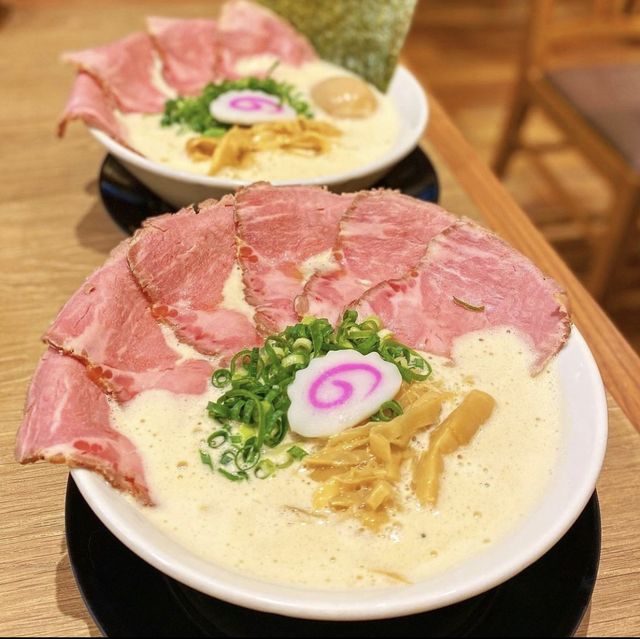 名古屋超高質雞白湯拉麵