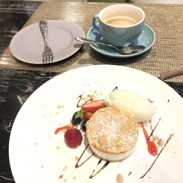 French food with decent quality in Science Park