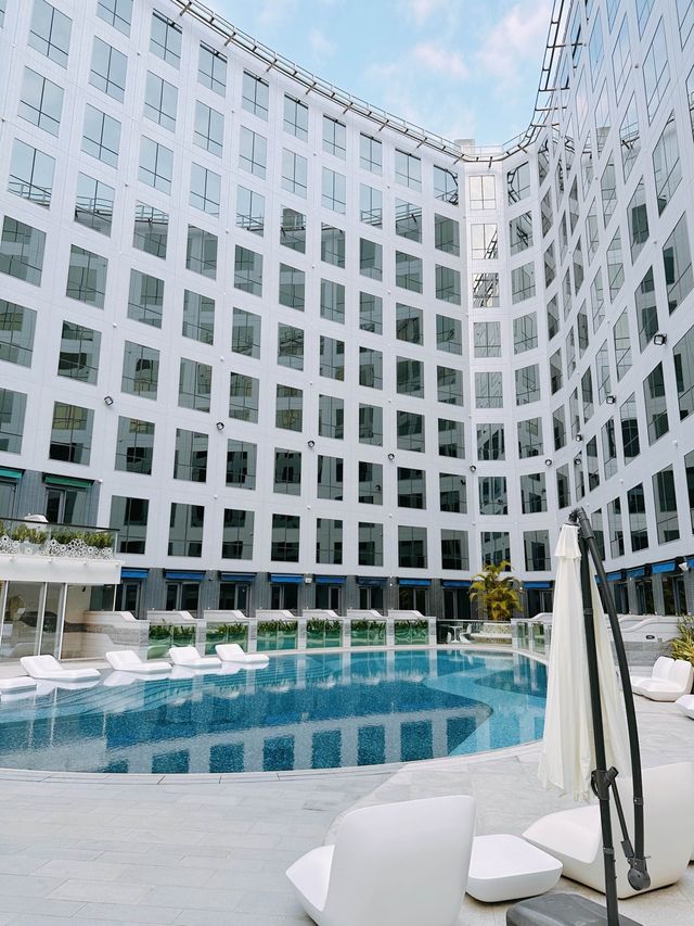 新酒店𝐒𝐭𝐚𝐲𝐜𝐚𝐭𝐢𝐨𝐧🏨