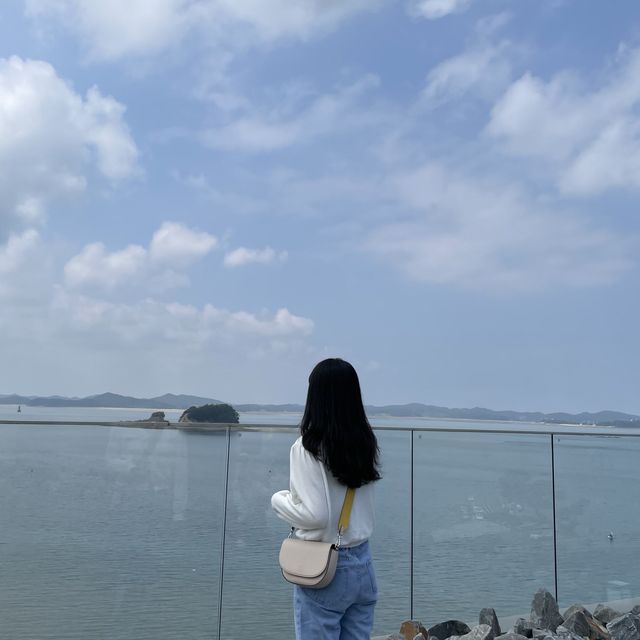 원산도 핫플카페, 바이더오