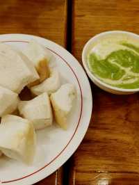 ตำนานความหวานร้านมนต์นมสด