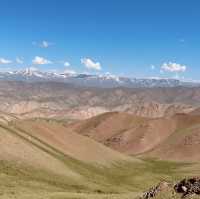 Horseback riding to lake song kul