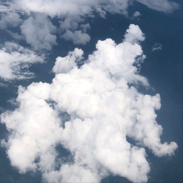 fluffy cloud 