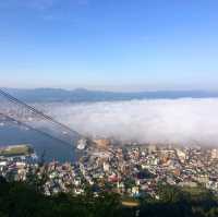 函館山上看雲海