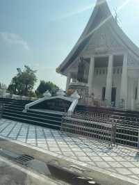 กราบสักการะหลวงปู่ดู่ เกจิดังอยุธยา