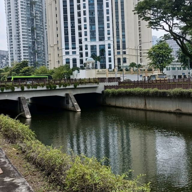 Hidden tunnel at Kim Seng Park
