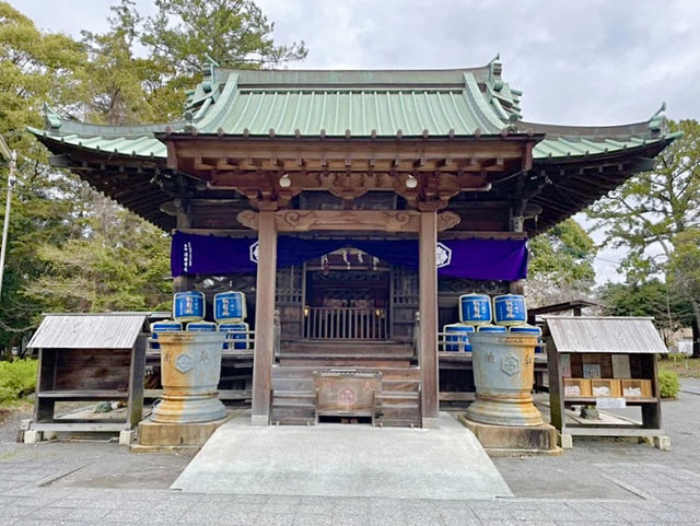 【静岡県/御穂神社】松の参道が印象的な神社