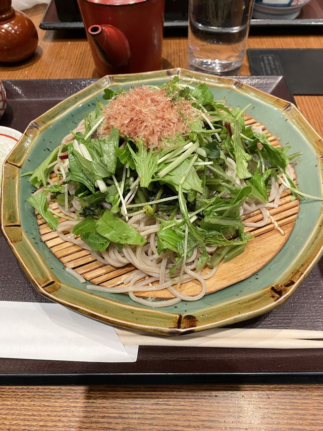 羽田ランチしゃきしゃきの葉わさびそば