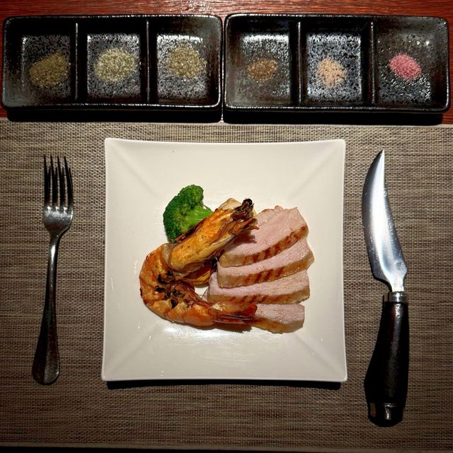 Chef's Table@The Retreat Lounge