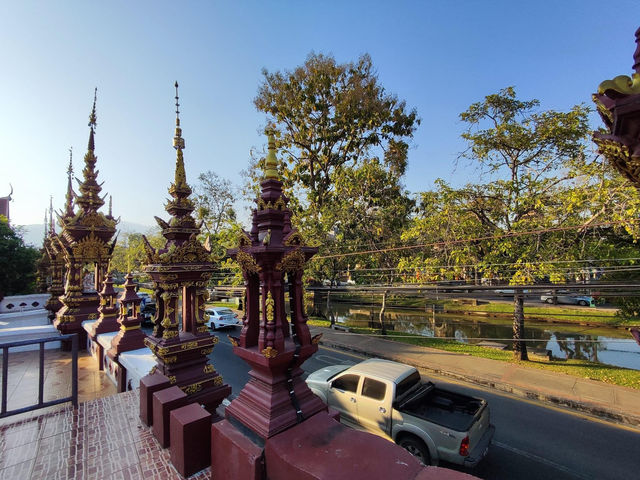ไหว้สา พระเจ้าหลวงทันใจ @วัดราชมณเฑียร