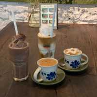 Cong Café คาเฟ่ตรงข้ามโบสถ์สีชมพู