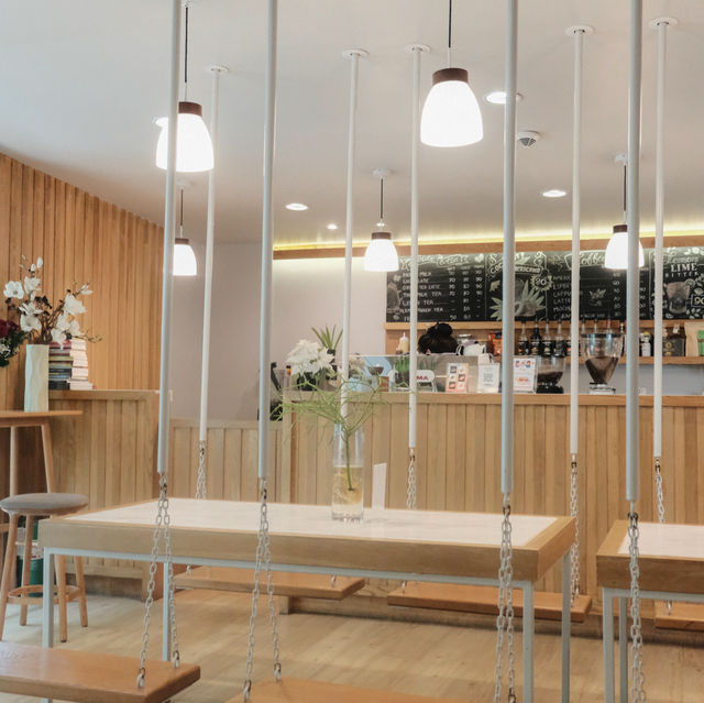Mii Cafe ศรีนครินทร์