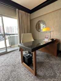 Fairmont Singapore Signature Suite