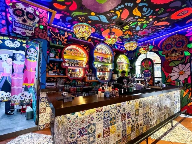 Awesome decor serves Mexican food with live band in Holy Guacamole