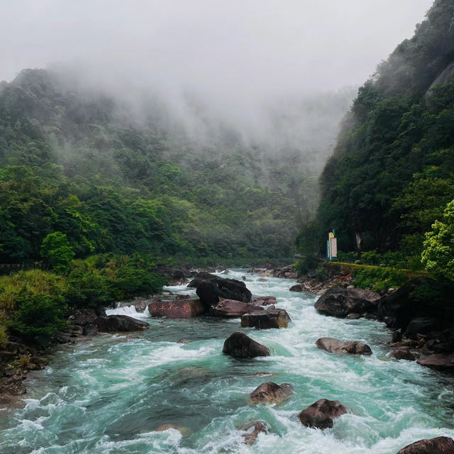 攝津峽：山峽奇景
