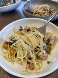 Dawn to Dusk Cafe BKK