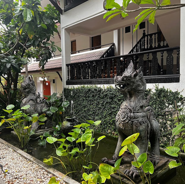 โรงแรมนาคนครา