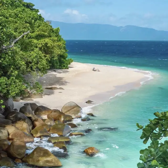 Ndy beach