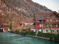 Riverside Retreat: A Serene Café Experience in Interlaken