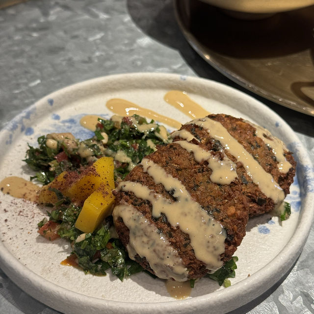 BEDU。中東風味餐廳推出假日早午餐及歡樂時光優惠，包含多款共享Mezze開胃菜、主菜及甜品