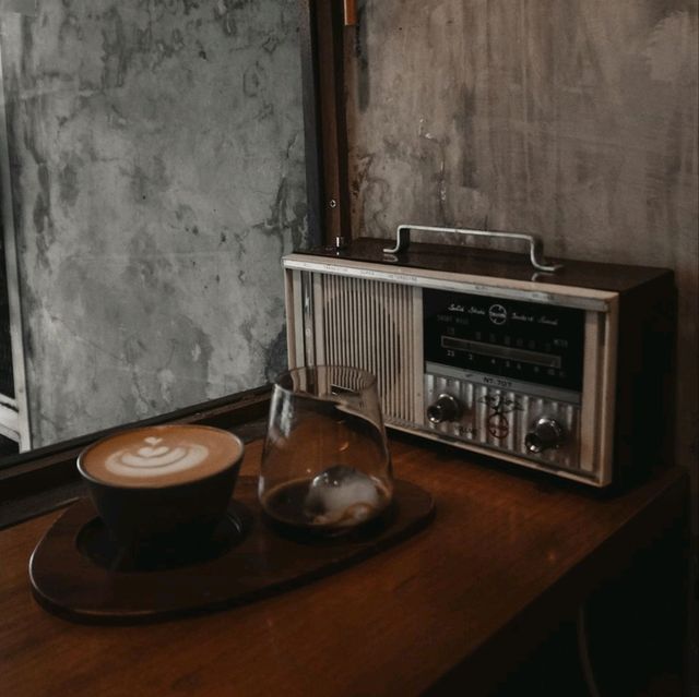 WORK MICROSHOP | HIGHLY RECOMMENDED FOR COFFEE OUTINGS WITH FRIENDS & PARTNERS