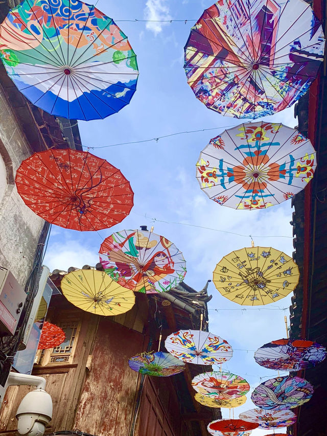 📍Lijiang, Yunan province , China 🇨🇳 