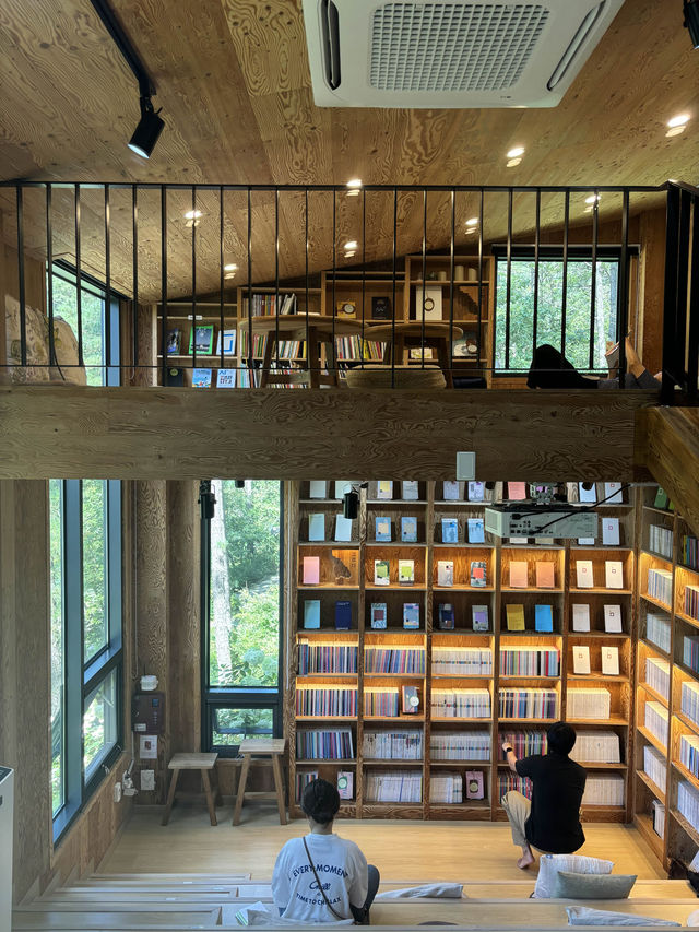 전주 숲속 힐링할수있는 도서관,전주학산시집도서관