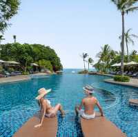 รีสอร์ทสวยสไตล์บาหลีริมชายหาดนาจอมเทียน 🏝️