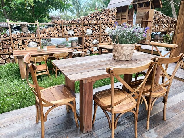 บ้านไร่ ไอทะเล คาเฟ่ ภูเก็ต